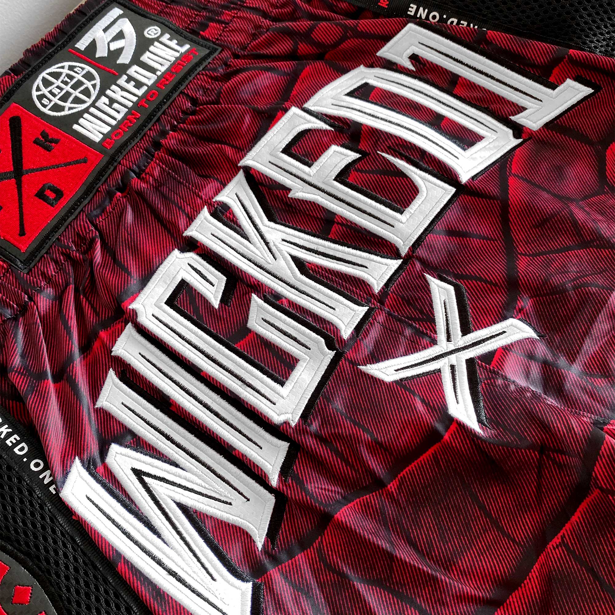 MUAY THAI SHORT CAÏMAN ROUGE