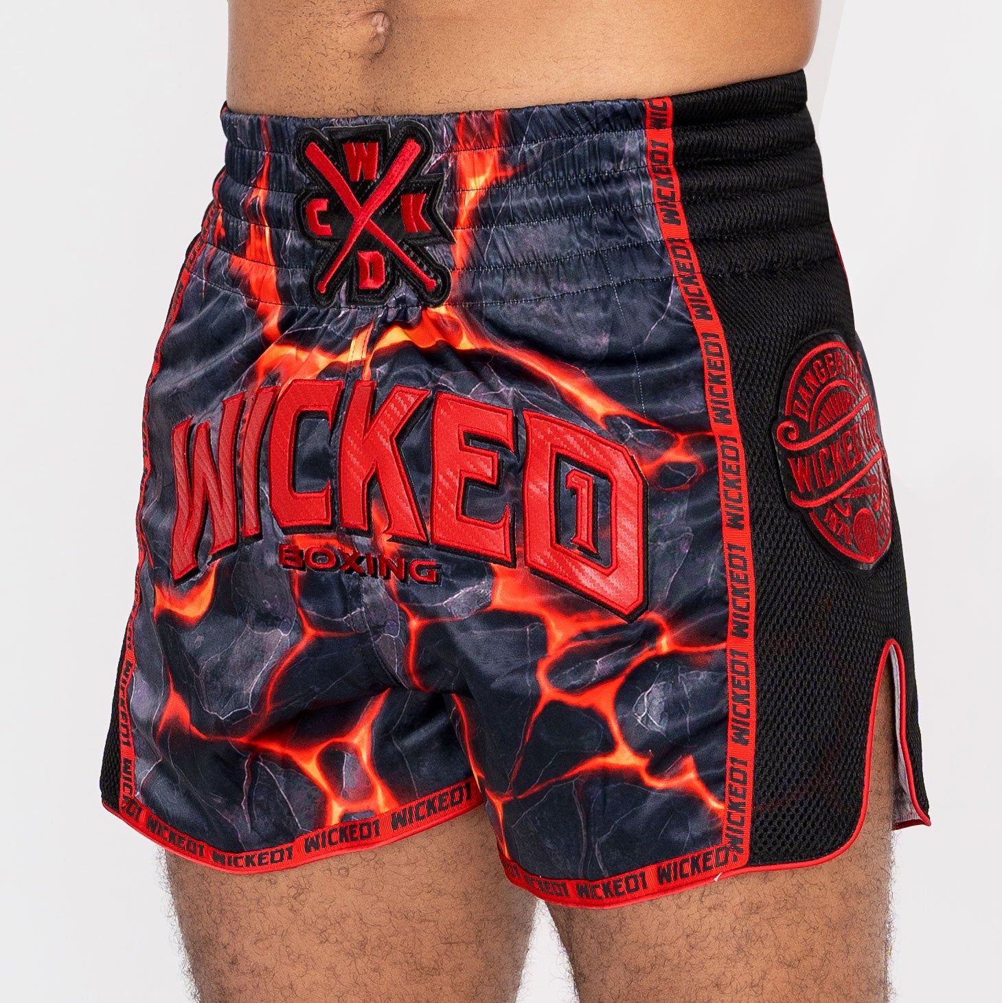 MUAY THAI SHORT MAGMA