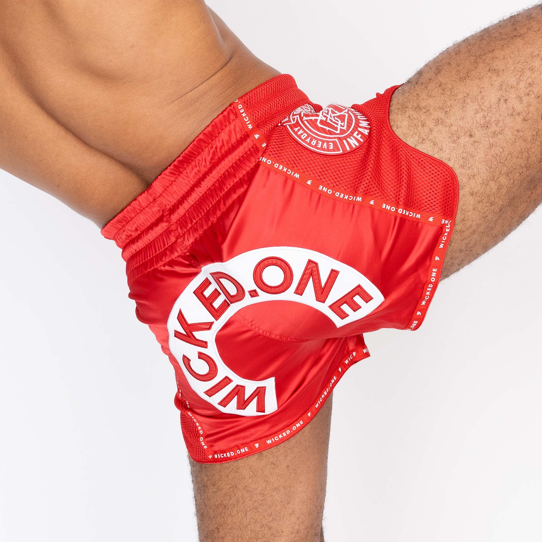 MUAY THAI SHORT HERD ROUGE